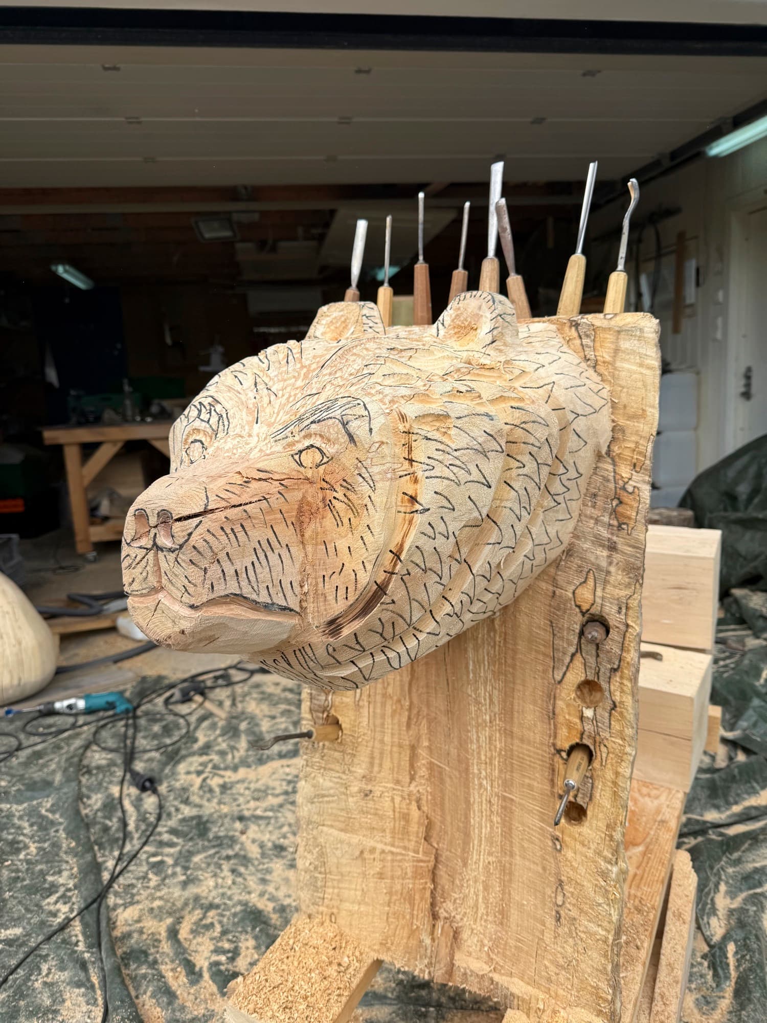 Detail work with carving gouges